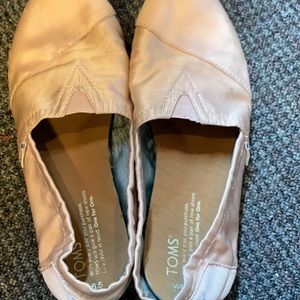 TOMS light pink slip-on, womens size 6.5